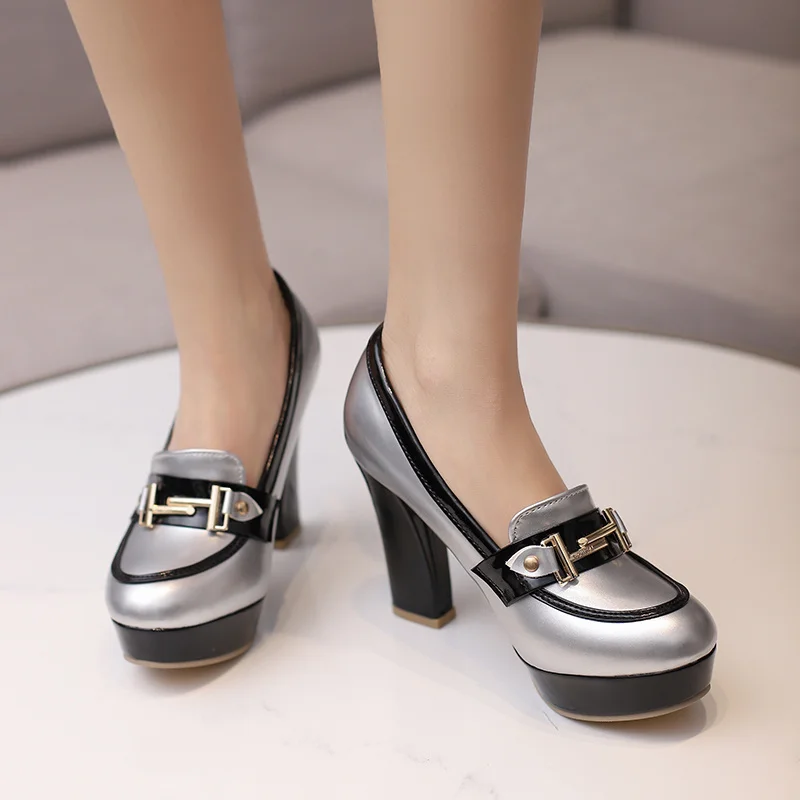 แฟชั่นโซ่โลหะผู้หญิงLoafersเงิ - Women Fashion Reddit บทวิจารณ์และราคา